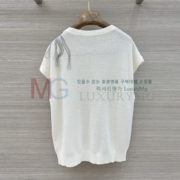 ���� ���ڷ� ��ġ�ڸ� ���� Ƽ���� BC23053-6