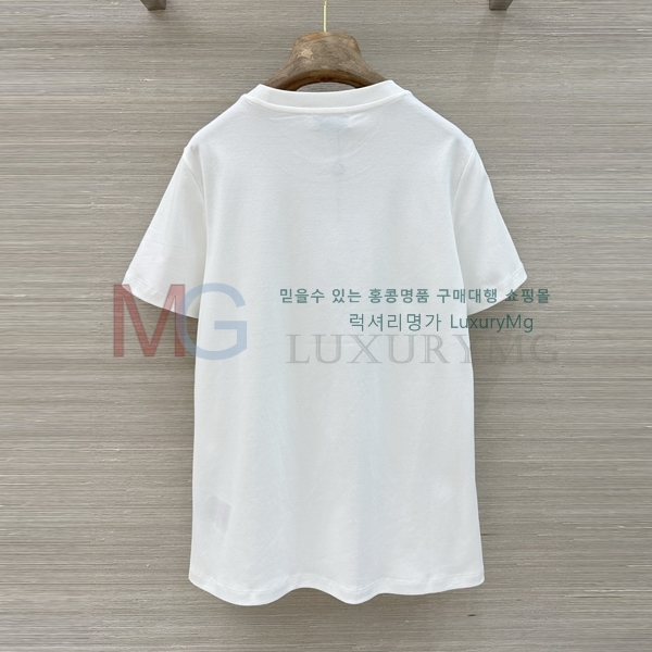 ���� ��**�� ���� Ƽ���� MO936370-3