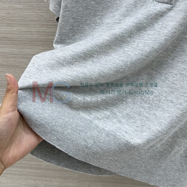 ���� ���ڷ� ��ġ�ڸ� ���� Ƽ���� BC23053-1