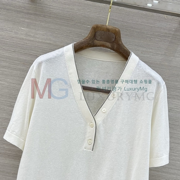 ���� ���ڷ� ��ġ�ڸ� ���� Ƽ���� BC23053-3