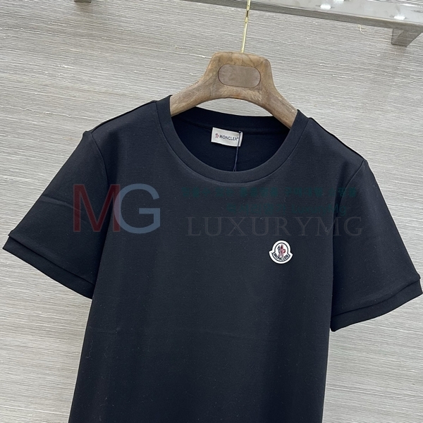 ���� ��**�� ���� Ƽ���� MO936370-4