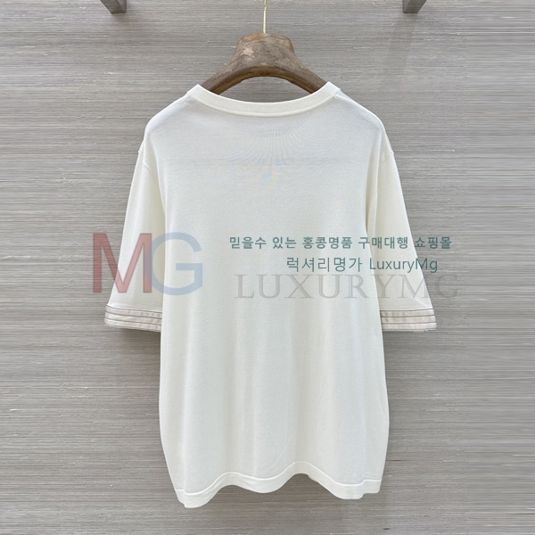 ���� ���ڷ� ��ġ�ڸ� ���� Ƽ���� BC5443780-1