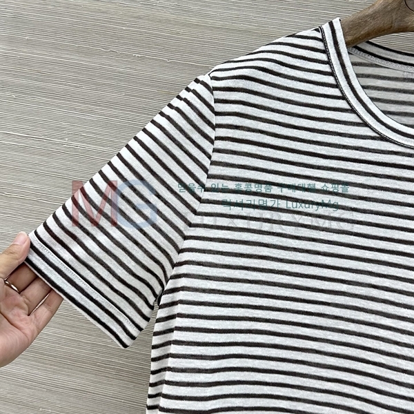 ���� ���ڷ� ��ġ�ڸ� ���� Ƽ���� BC23053-10