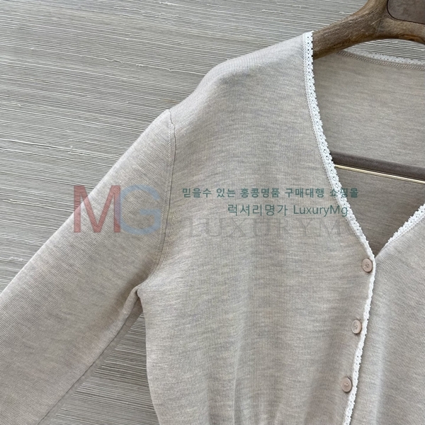 ���� �̿�̿� ���� Ƽ���� MU3405637-1