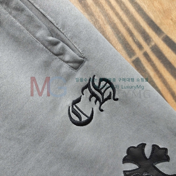 ���� ũ������ �ݹ��� 23436294-1