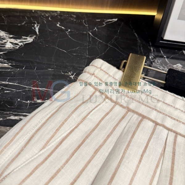 ���� ���ڷ� ��ġ�ڸ� ���� 23436434