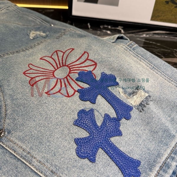 ���� ũ������ �ݹ��� 23436201-3