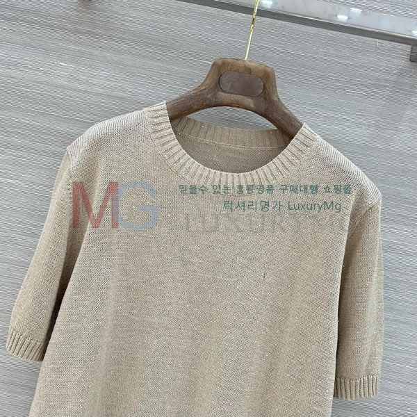 ���� ���ڷ� ��ġ�ڸ� ���� Ƽ���� BC568034-2