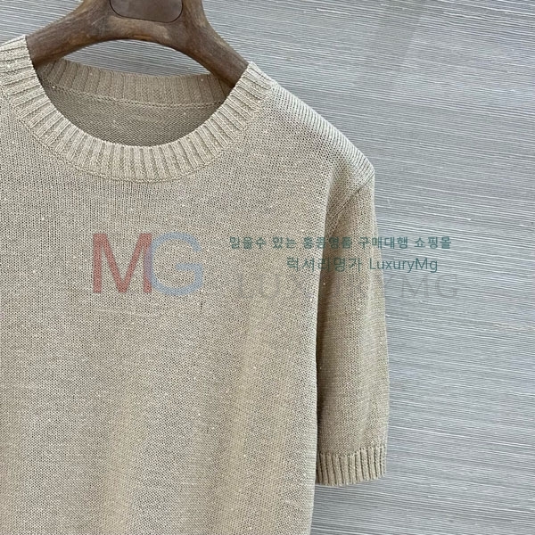 ���� ���ڷ� ��ġ�ڸ� ���� Ƽ���� BC568034-2