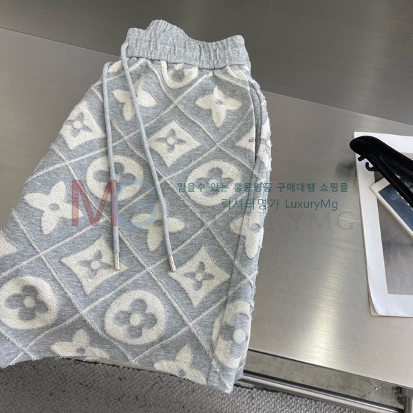 ���� ���̺��� �ݹ��� 23436454-1