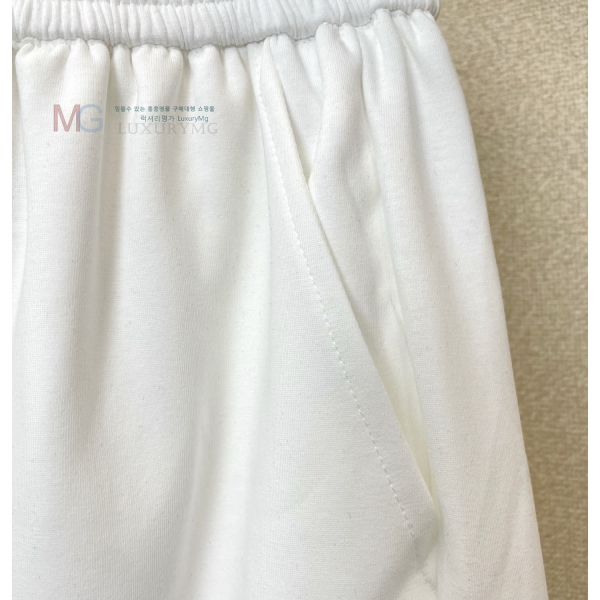 ���� ũ������ �ݹ��� 23436300-1