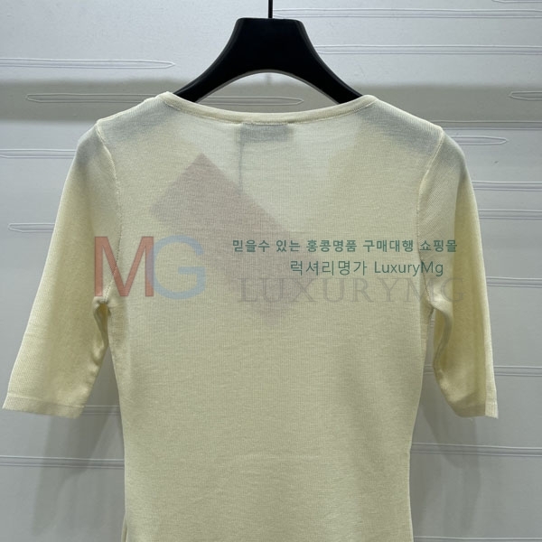 ���� �̿�̿� ���� Ƽ���� MU4574790-2