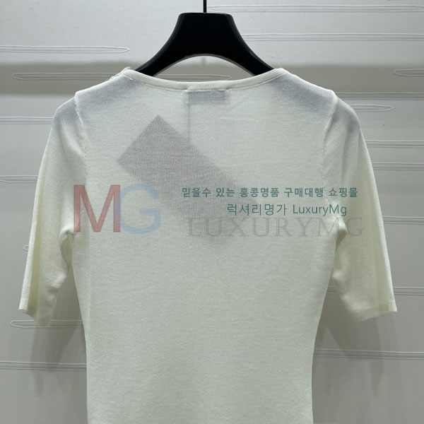 ���� �̿�̿� ���� Ƽ���� MU4574790-3