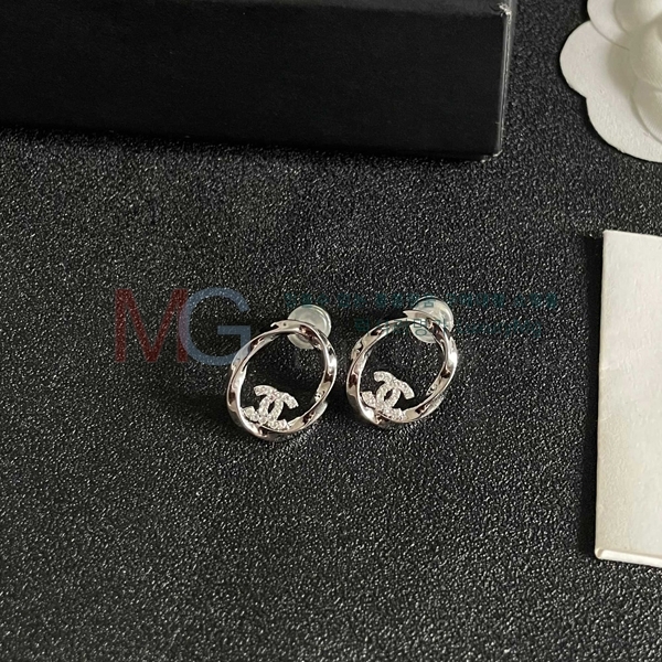 ��* �Ͱ��� CHA333678-14