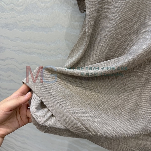 ���� ���ڷ� ��ġ�ڸ� ���� Ƽ���� BC463066-2