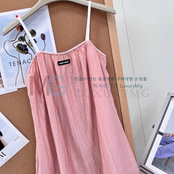 ���� �̿�̿� ���ǽ� MIU4356435-11
