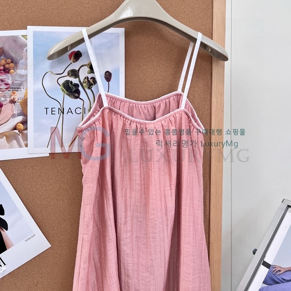 ���� �̿�̿� ���ǽ� MIU4356435-11