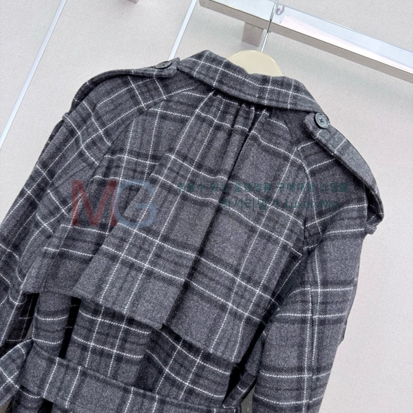 ���� ������ ���� BU678054-3