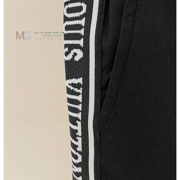 ���� ���̺��� �ݹ��� 23436573