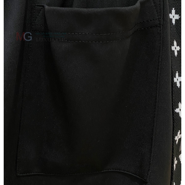 ���� ���̺��� �ݹ��� 23436575