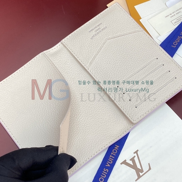 ���̺��� �н���Ʈ Ŀ�� M29811-1