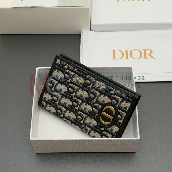 ��� 30 Montaigne ���� ���̽� S0053-1