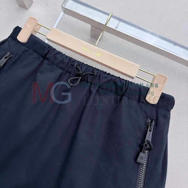 ���� �̿�̿� ��ĿƮ MU4356032-2