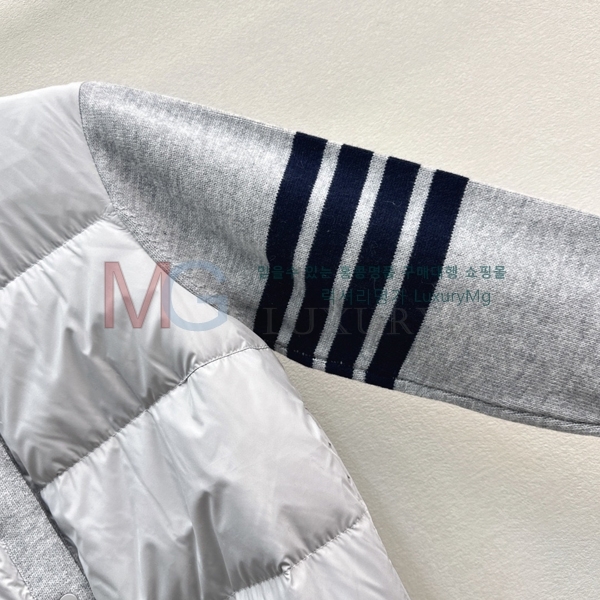 ���� ����� �ٿ� �е� TB9324077-4